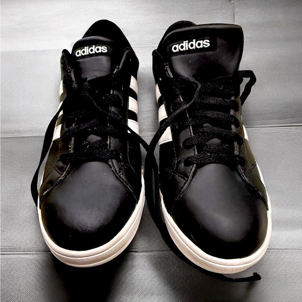 Adidas women’s Neo Cloudform Black Sneakers